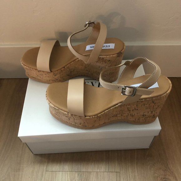 Mariella Blush Steve Madden Wedges - Picture 4 of 6